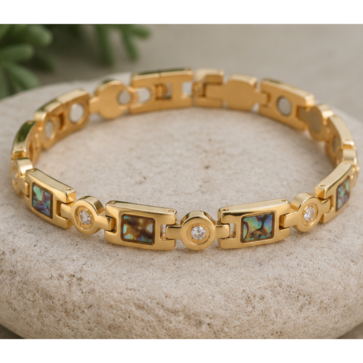 Women's Magnetic Bracelet - Gold